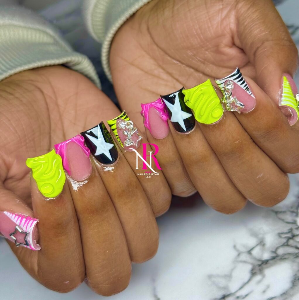10 Trendy Back to School Nails to Start the Year in Style